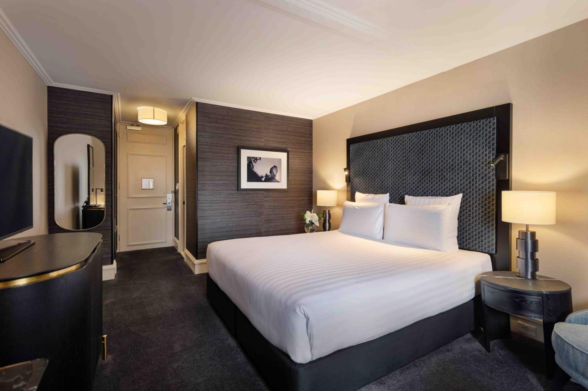 Pullman Auckland Hotel & Apartments Eksteriør bilde A bedroom at the hotel